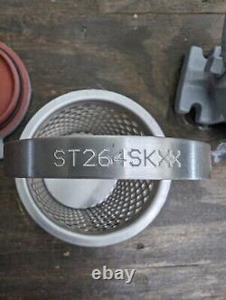 2 in Hayward cast iron strainer ez-open model 72 150lb flange basket 1/4 perf