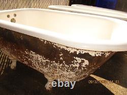4 1/2 FT X 30 Vintage Cast Iron Clawfoot Tub Antique Bathtub Standard