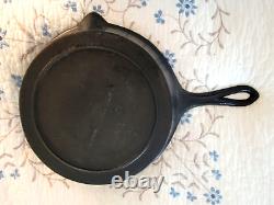 ANTIQUE GATE MARKED CAST IRON SKILLET #7 SINGLE SPOUT with HEAT RING 1800's