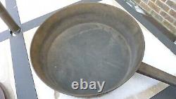 Antique 12 1/2 Gated Cast Iron Chuck Wagon Skillet, Fryer, 20 Lb