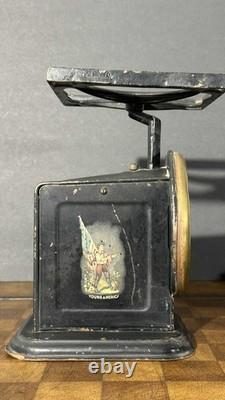 Antique American Cutlery Co. Cast Iron Scale Chicago USA, ca. 1900s Young America