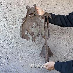 Antique Arizona Cast Iron Stable Bell 12.4lb Western Cowboy Horse Saguaro Cactus