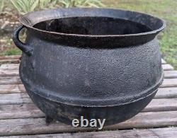 Antique Cast Iron Cauldron Pot Footed 2 Gate Marks H #12 Heavy 42Lb