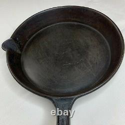 Antique Cast Iron Skillet #9 1800's Gate Mark Fancy Handle Single Pour 12