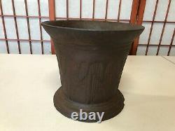 Antique Griswold Cast Iron 17 lbs. Apothecary Mortar (No Pestle) 7 1/4 Tall