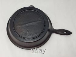 Antique Late 1800's WC Davis & Co Cinti O Cast Iron Skillet #7 Heat Ring 1 Spout