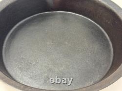 Antique Late 1800's WC Davis & Co Cinti O Cast Iron Skillet #7 Heat Ring 1 Spout