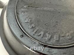 Antique Late 1800's WC Davis & Co Cinti O Cast Iron Skillet #7 Heat Ring 1 Spout