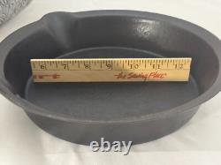 Antique Late 1800's WC Davis & Co Cinti O Cast Iron Skillet #7 Heat Ring 1 Spout