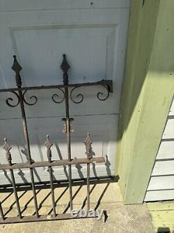 Antique Ornate Victorian Cast Iron Newel Fence Post & Architectural Fence