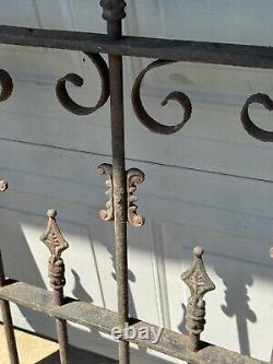 Antique Ornate Victorian Cast Iron Newel Fence Post & Architectural Fence