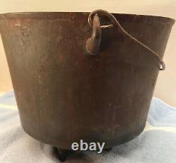 Antique Three Legged Cast Iron Bean Pot Kettle Cauldron #8