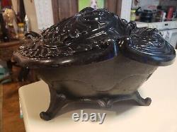 Antique Victorian Cast Iron Fireside Coal Scuttle Bin / 21 Lbs. 18x14x10