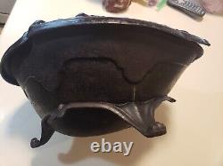 Antique Victorian Cast Iron Fireside Coal Scuttle Bin / 21 Lbs. 18x14x10