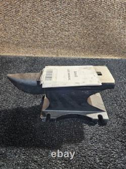 Anvil Cast-Iron 100 Lbs Heat Treated Long Round Horn, Black