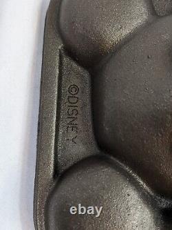 Cast Iron Muffin Pan Mickey Mouse Walt Disney World At Home Mold #17210