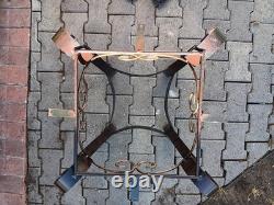 Cast iron outdoor table base vintage Cast iron outdoor table base vintage