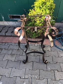 Cast iron outdoor table base vintage Cast iron outdoor table base vintage