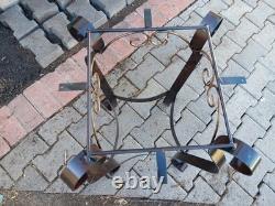 Cast iron outdoor table base vintage Cast iron outdoor table base vintage