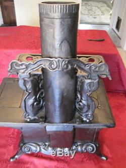 Child's Heavy 60 lb. Cast Iron Stove Marked Favorite Probable Repro