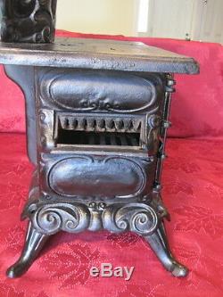 Child's Heavy 60 lb. Cast Iron Stove Marked Favorite Probable Repro