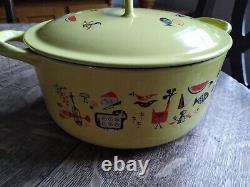 Descoware Robert Markley Yellow Enamel Casserole Cast Iron Decorated 4qt