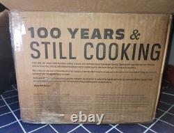 Discontinued Lodge Sportsman's Cast Iron Hibachi Style BBQ Grill