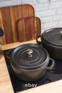 Dutch Oven 7 Quart Cast Iron New