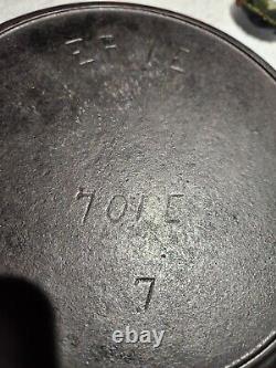 ERIE (No Quote) 701 E #7 Cast Iron Skillet