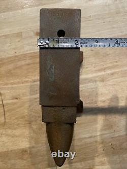 Farmall Anvil Collector Paper Weight Blacksmith Cast Iron 6+ LBs SOLID METAL WOW