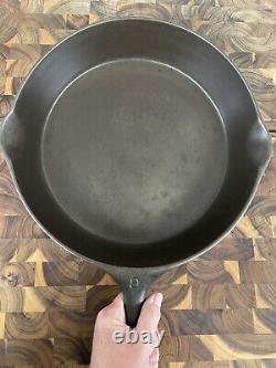 Fully Restored Wagner Cast Iron Skillet #9 (11-1/4), Heat Ring, 1059 G, 20/30's