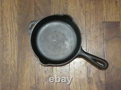 Griswold #3 Cast Iron Skillet With Hinge Tab & Small Block Logo Cast 2503