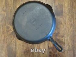 Griswold #9 Cast Iron Skillet With Scooped Handle & Small Logo Pattern 710