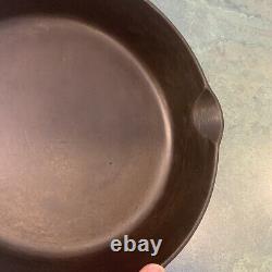 Griswold Cast Iron Skillet #6, Large Block Logo, EPU, 699 B Level Lye Cleaned