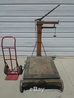 HUGE antique cast iron HOWE platform scale 4000 lbs capacity