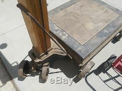 HUGE antique cast iron HOWE platform scale 4000 lbs capacity