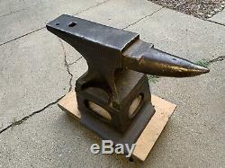 Hay Budden Blacksmith Anvil 350 lbs With Unique Cast Iron Anvil Stand
