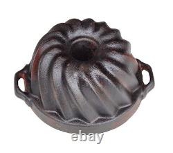 Heavy Cast Iron cake pan small design 20th century (# 6903)