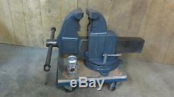 Huge 163 lb columbian #206 bench vise 6 jaw