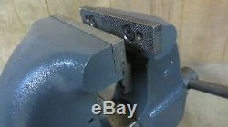 Huge 163 lb columbian #206 bench vise 6 jaw