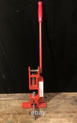 Hunt Mechanical Cast Iron Black Walnut Nutcracker Patent D267301 Made In USA Hunt Mechanical Cast Iron Black Walnut Nutcracker Patent D267301 Made In USA