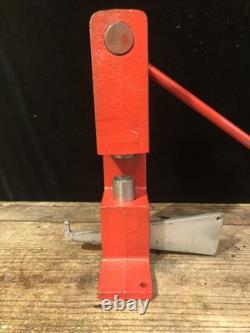 Hunt Mechanical Cast Iron Black Walnut Nutcracker Patent D267301 Made In USA Hunt Mechanical Cast Iron Black Walnut Nutcracker Patent D267301 Made In USA