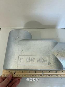 LB8G7 TOPAZ MALLEABLE IRON CONDUIT BODY 3 INCH HUBS TYPE LB FORM 7 Cast Gray