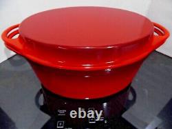 LE CREUSET ENAMELED CAST IRON CERISE RED OVAL DUTCH OVEN withGRILL LID #32 7.25 QT