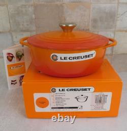 Le Creuset Cast Iron 2.75 Quart Shallow Round Dutch Oven, Flame Orange New