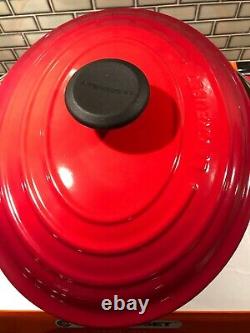 Le Creuset Cast Iron 3.5-Qt. #27 Oval Dutch Oven Cocotte Cherry Red Cerise, NIB