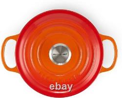 Le Creuset Enameled Cast Iron Signature Round Dutch Oven, 4.5 qt, (24 cm) Flame