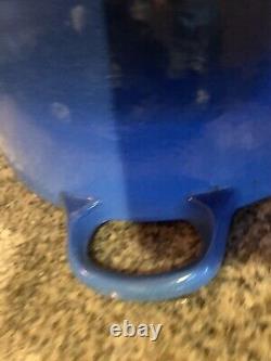 Le Creuset France 24 4.5 Qt Blue Dutch Oven With LID Cookware Cast Iron Enamel