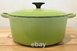 Le Creuset Kiwi Green 24 CM 4.5 Quart Round Cast Iron Dutch Oven Retired Color