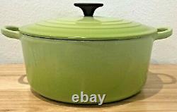 Le Creuset Kiwi Green 24 CM 4.5 Quart Round Cast Iron Dutch Oven Retired Color